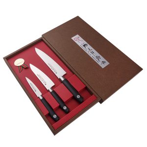Подарочный набор Satake из 3 ножей HG8323